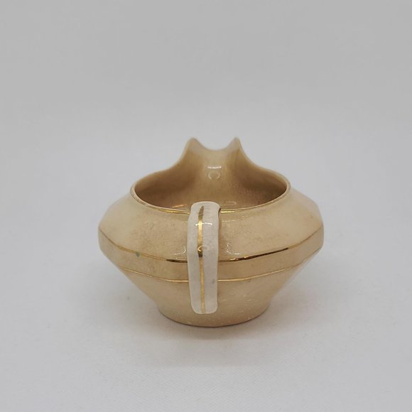 Antique Vitreous Creamer - Picture 4 of 7